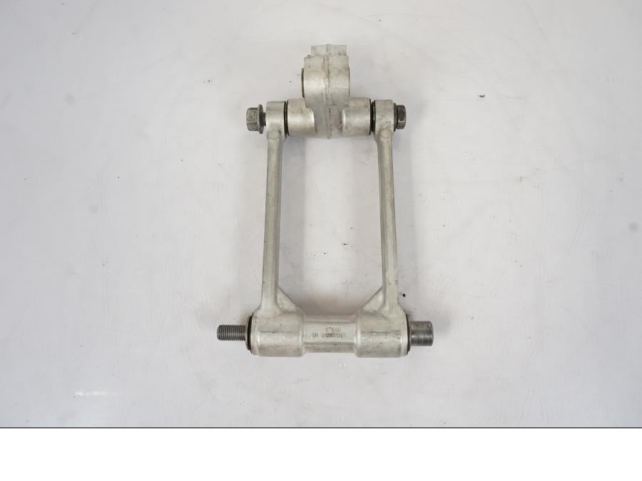 Extrabild1 på Svinglänkage från en BMW S 1000 XR -2019 motorcykel.