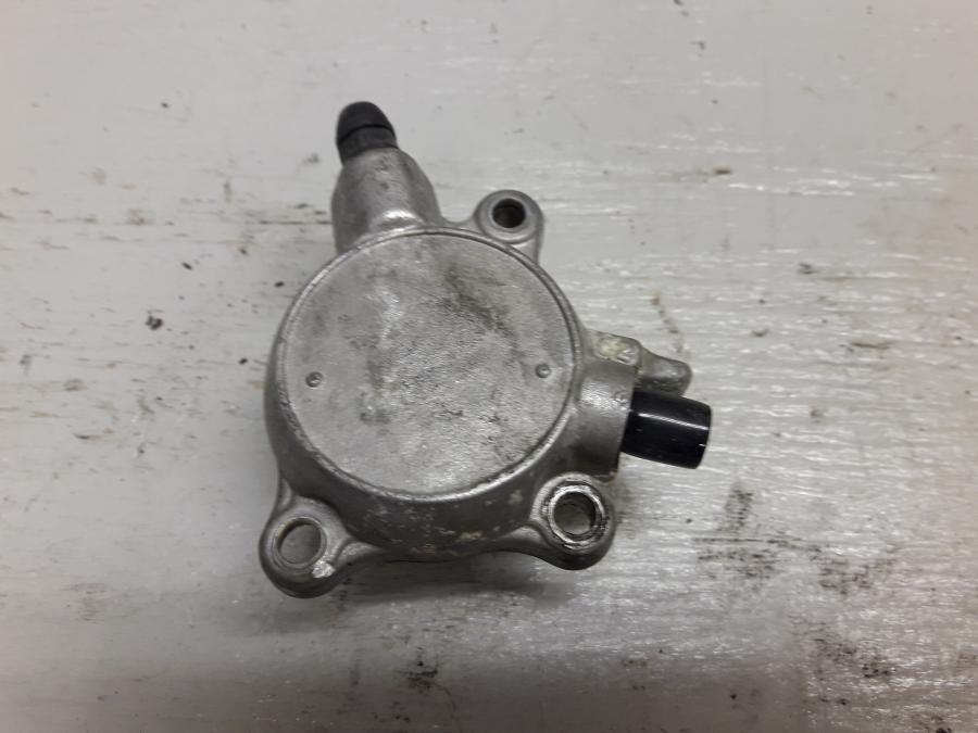 Framsidan på Kopplingslavcylinder från en Honda CBR 1000 F -1999 motorcykel.