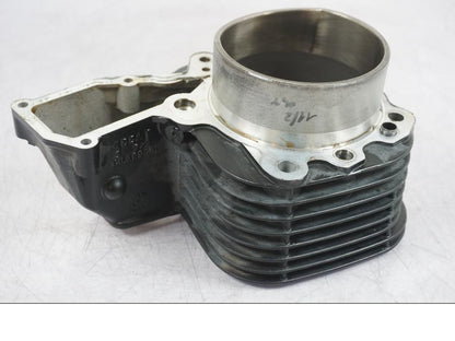 Framsidan på Cylinder från en BMW R NineT -2017 motorcykel.