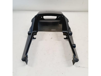 Vänster sida på Bakvinge från en Kawasaki GPZ 900 -1989 motorcykel.