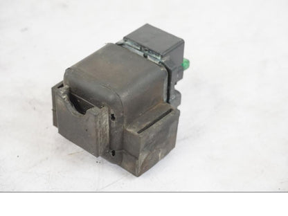 Höger sida på Startrelä från en Honda CBR 1000 F -1999 motorcykel.