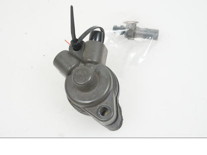 Baksidan på Kopplingslavcylinder från en KTM 1290 Super Duke -2019 motorcykel.