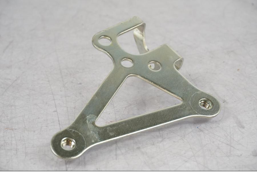 Höger sida på ABS Låda från en Yamaha MT-09 SP -2018 motorcykel.