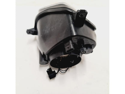 Höger sida på Strålkastare från en BMW S 1000 R -2013 motorcykel.