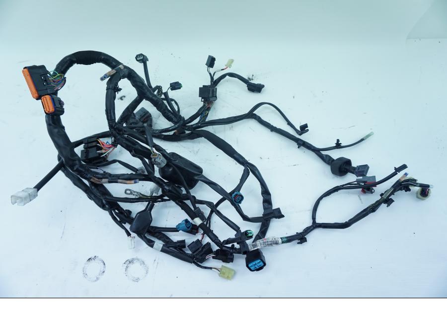 Framsidan på Kabelstam från en Kawasaki Ninja 650 -2018 motorcykel.