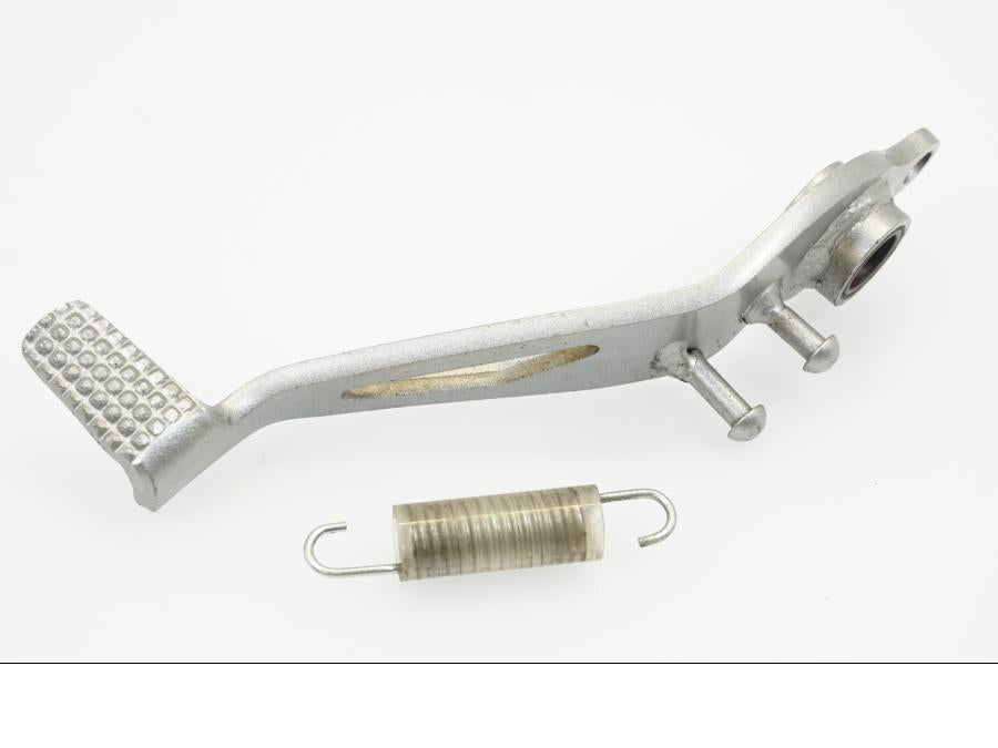 Framsidan på Bromspedal från en Kawasaki Z 1000 -2014 motorcykel.