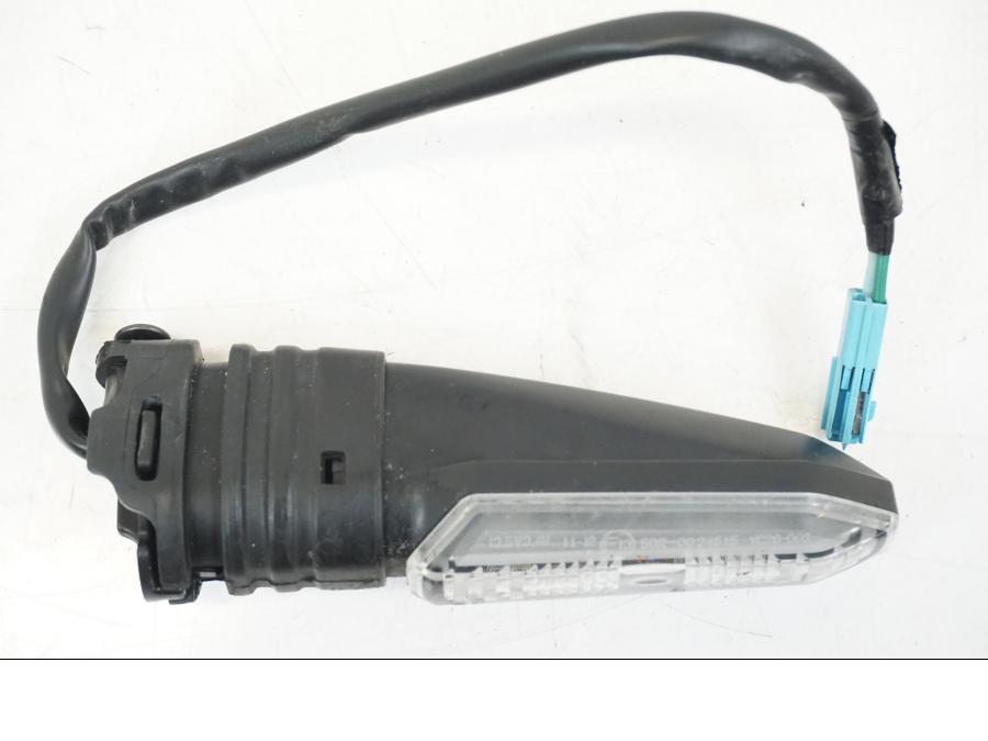 Baksidan på Blinkers LED från en Honda CBR 650 R -2019 motorcykel.