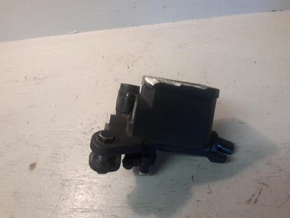 Framsidan på Bromshuvudcylinder från en Yamaha MT 125 -2017 motorcykel.