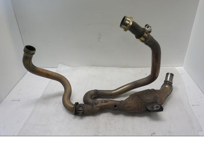 Baksidan på Grenrör från en Suzuki SV 650 -2016 motorcykel.