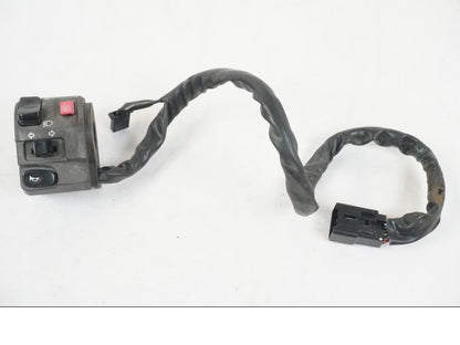 Framsidan på Styrelreglage från en Kawasaki ER-6F -2010 motorcykel.