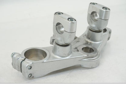 Baksidan på Gaffelkrona från en Honda XL 1000 V -1999 motorcykel.