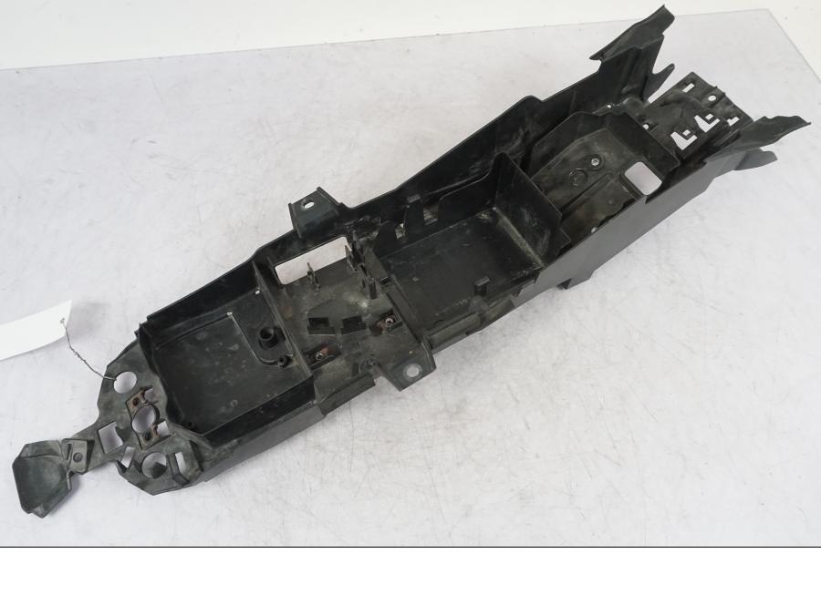 Framsidan på Undertail från en Yamaha MT-09 -2016 motorcykel.