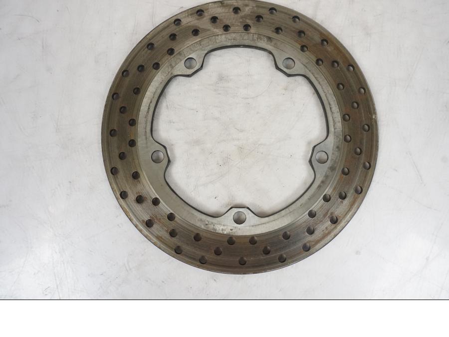 Framsidan på Bromsskiva från en Yamaha MT-09 -2020 motorcykel.