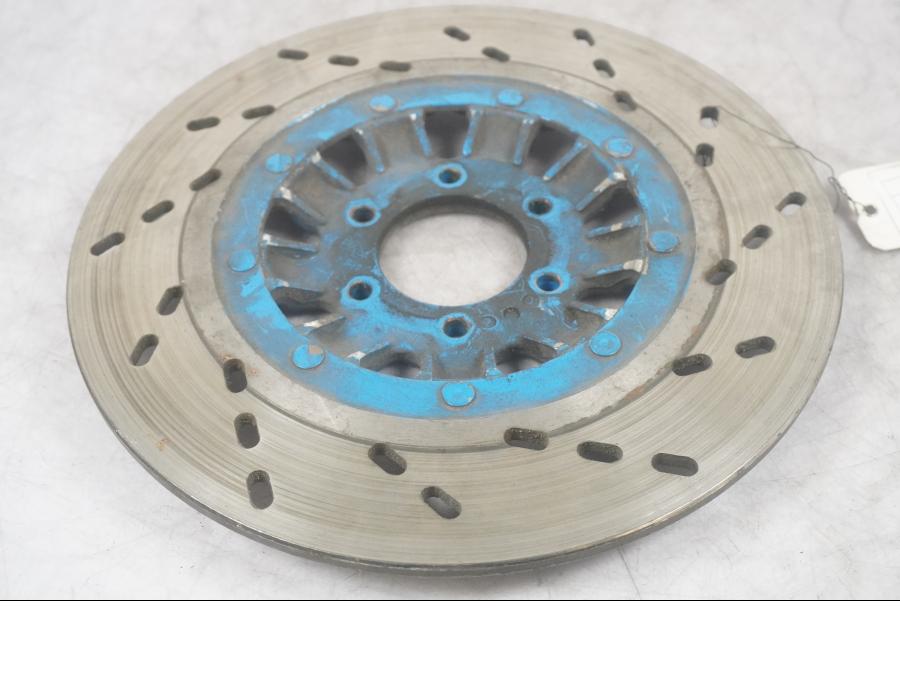 Framsidan på Bromsskiva från en Suzuki GSX 1100 -1981 motorcykel.