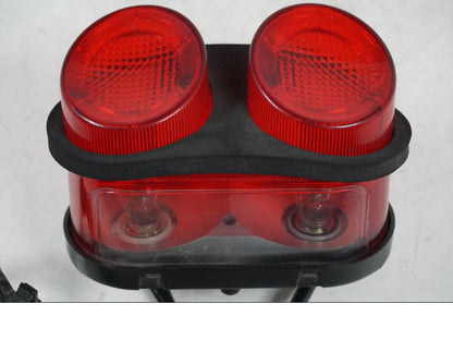 Baksidan på Baklampa från en Yamaha YZF 1000 R1 -2001 motorcykel.