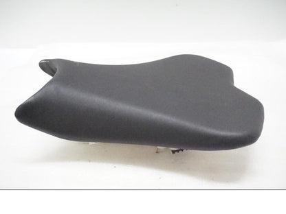 Framsidan på Sadel från en Kawasaki ZX-10R -2008 motorcykel.