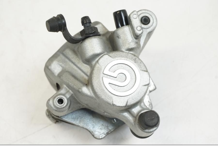 Baksidan på Bromsok från en Husqvarna 701 Supermoto -2020 motorcykel.