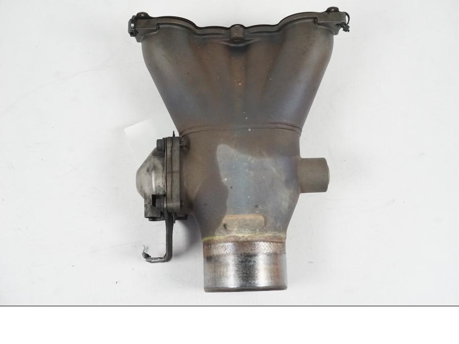 Extrabild1 på Avgasspjäll från en Yamaha YZF 1000 R1 -2007 motorcykel.