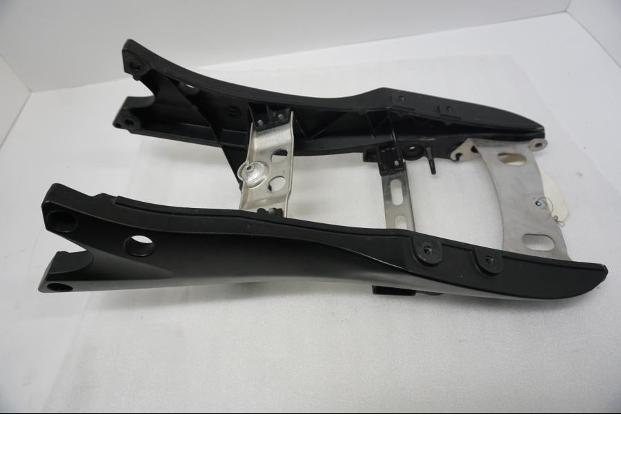 Höger sida på Bakram från en Suzuki GSX-R 1000 -2007 motorcykel.