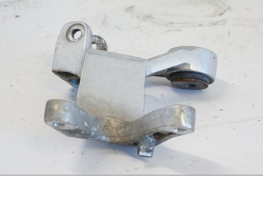 Snett uppifrån på Fotpinnefäste från en Yamaha YZF 1000 R -1997 motorcykel.