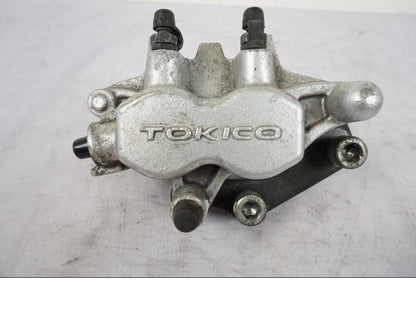 Baksidan på Bromsok från en Kawasaki VN 1500 -2003 motorcykel.