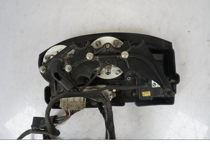 Snett uppifrån på Instrumentpanel från en BMW R 1150 GS -2002 motorcykel.