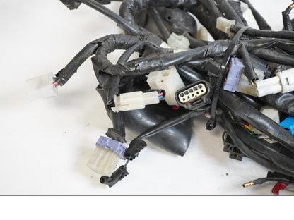 Höger sida på Kabelstam från en Yamaha WR 125 -2010 motorcykel.