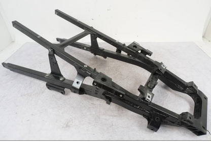 Snett nerifrån på Bakram från en BMW K 1600 GTL -2015 motorcykel.