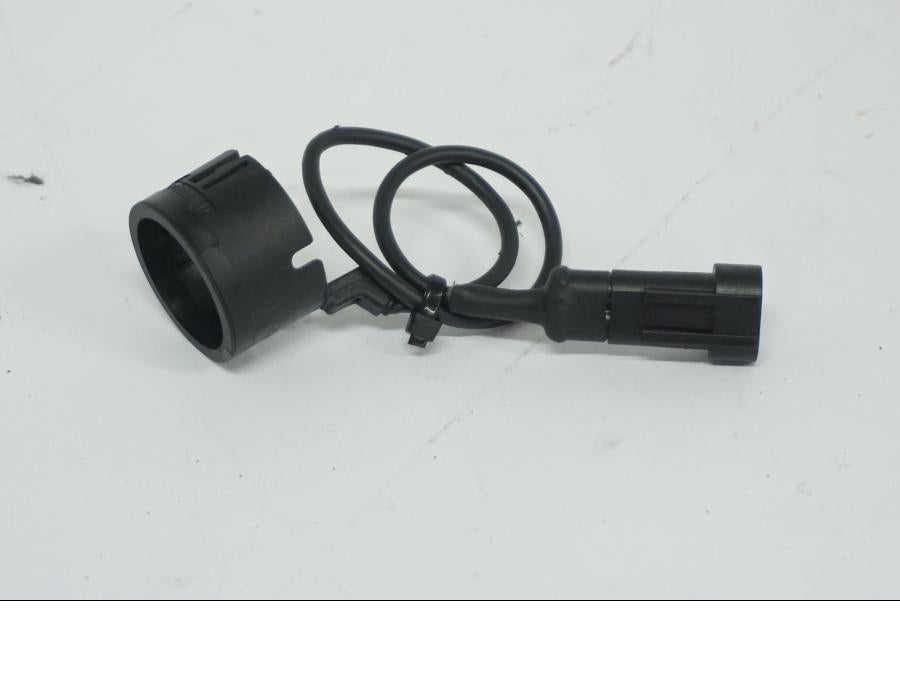 Framsidan på Antenn till tändningslås från en Ducati Desert X -2022 motorcykel.