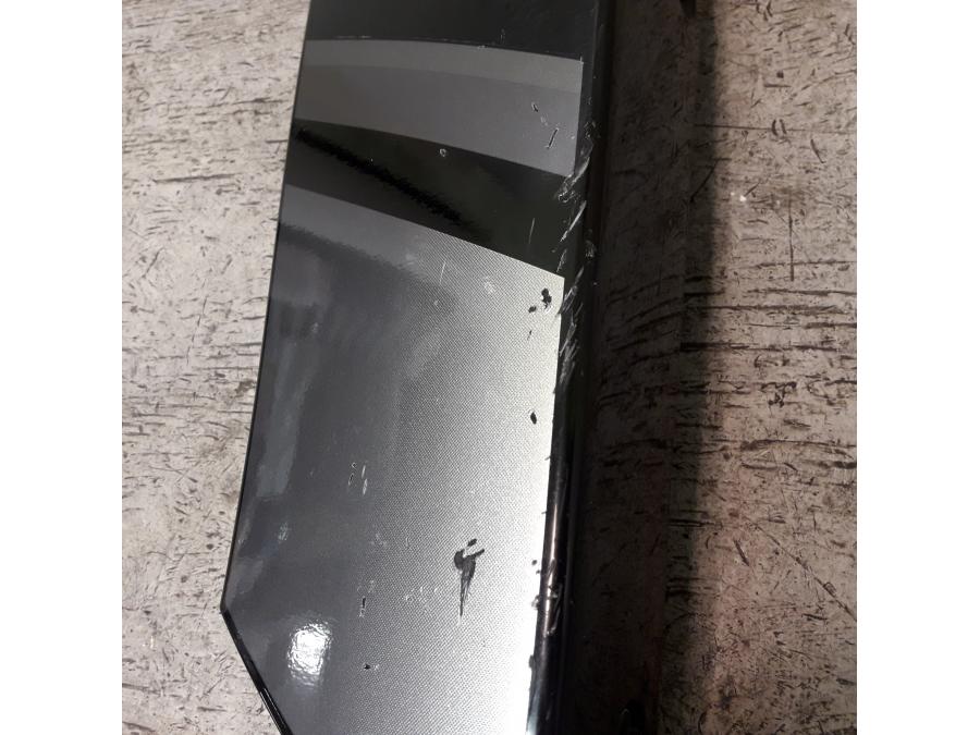 Baksidan på Sidopanel från en Yamaha FJR 1300 -2007 motorcykel.