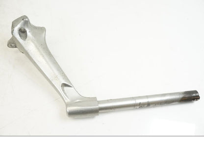 Framsidan på Styre från en Honda ST 1300 -2002 motorcykel.