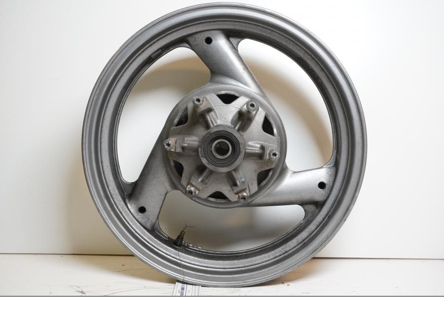 Extrabild2 på Fälg från en Yamaha FJ 1200 -1989 motorcykel.