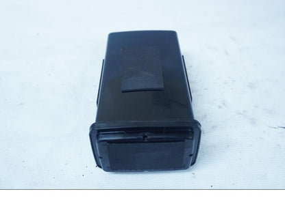 Baksidan på Fuel Evap System från en Kawasaki Ninja 650 -2018 motorcykel.