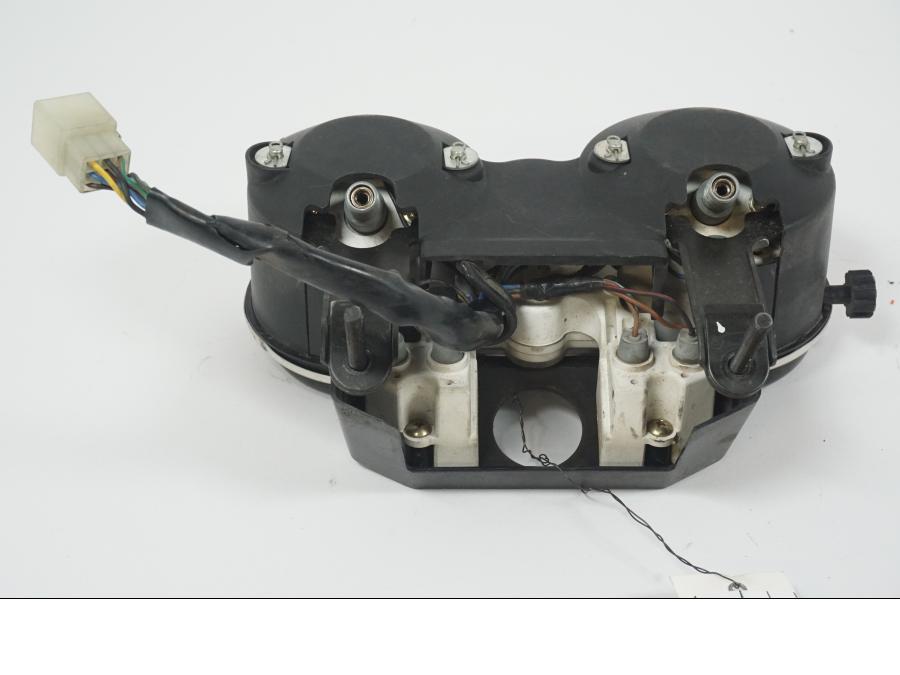 Extrabild2 på Instrumentpanel från en Yamaha TZR 125 -1990 motorcykel.