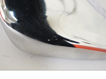 Snett nerifrån på Bakskärmstag från en Kawasaki VN 2000 -2008 motorcykel.