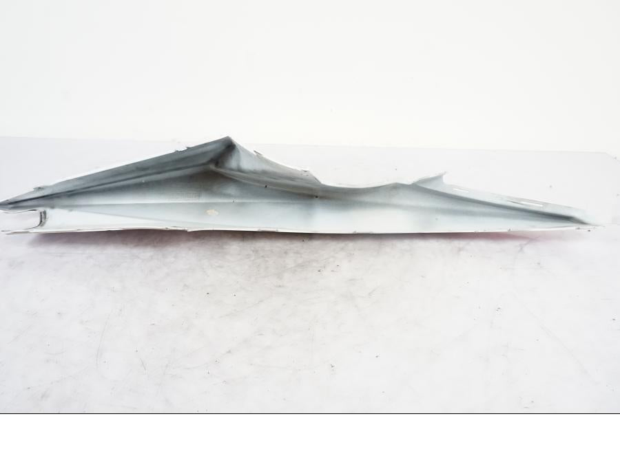 Extrabild2 på Bakvinge från en Yamaha YZF-R 125 -2008 motorcykel.