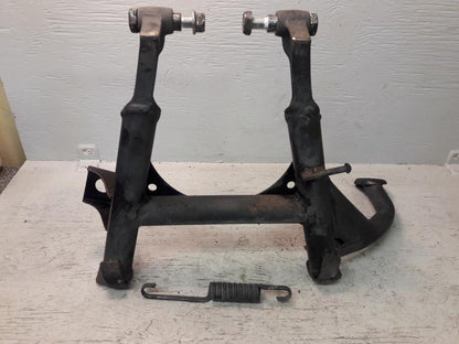 Framsidan på Centralstöd från en Kawasaki GTR 1400 -2012 motorcykel.