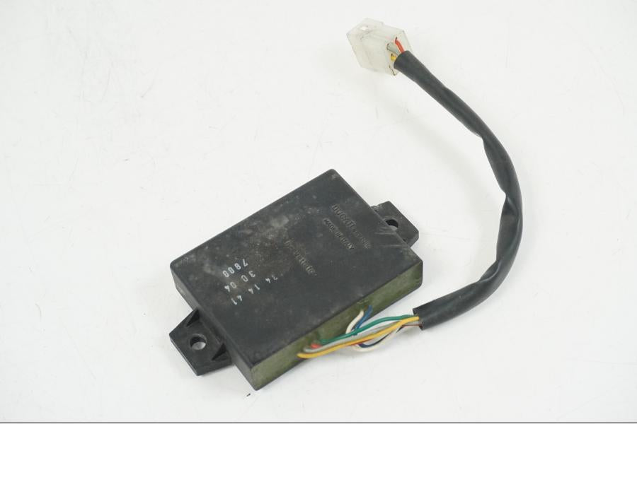 Framsidan på Avgasstyrbox från en Aprilia RS 125 -2008 motorcykel.