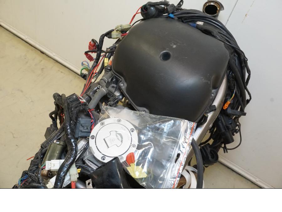 Extrabild6 på Motorpaket från en Honda NT 700 -2008 motorcykel.