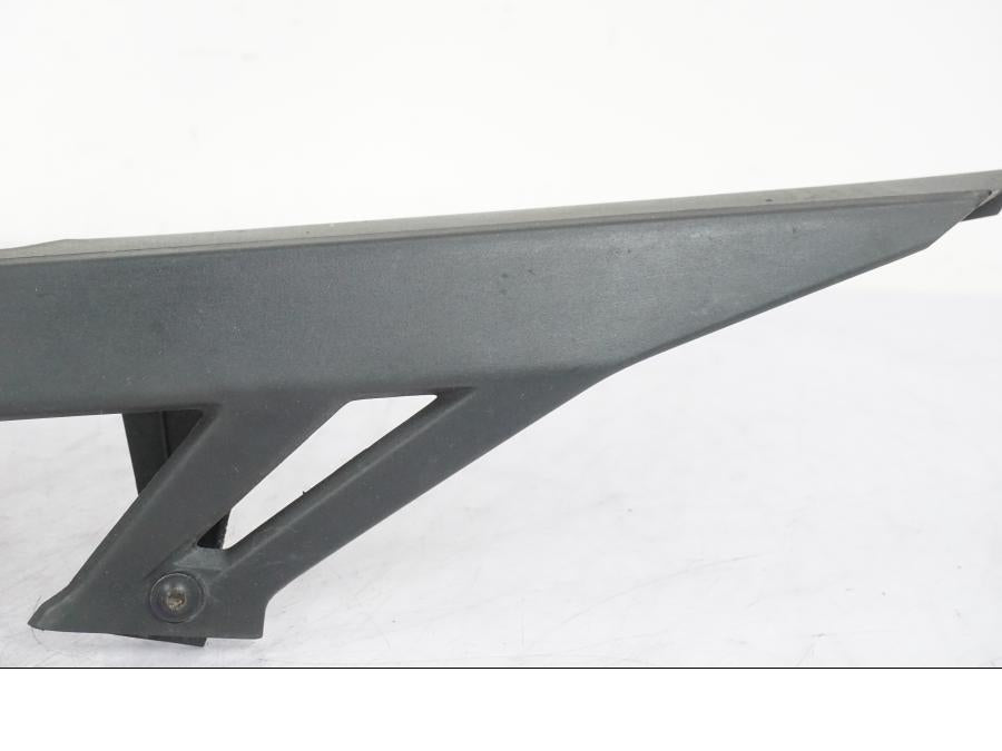 Höger sida på Svingskärm från en KTM 390 Duke -2018 motorcykel.