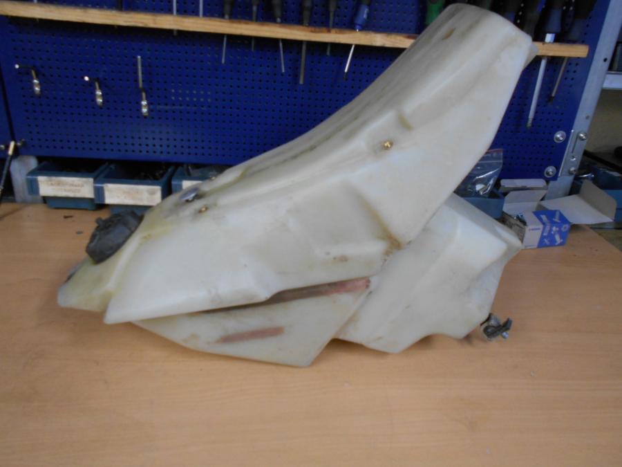 Höger sida på Bensintank från en Gasgas CG 250 -2013 motorcykel.