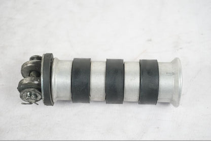 Framsidan på Fotpinne från en Honda VT 600 C -1998 motorcykel.