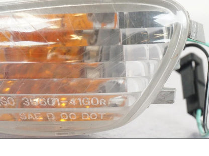 Vänster sida på Blinkers från en Suzuki GSX-R 750 -2006 motorcykel.