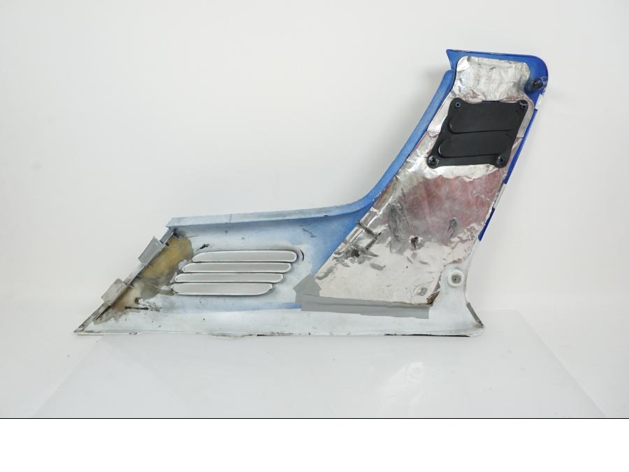 Vänster sida på Sidopanel från en Honda CBR 1000 F -1989 motorcykel.