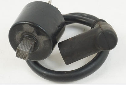 Snett uppifrån på Tändspole från en Aprilia RS 250 -1998 motorcykel.