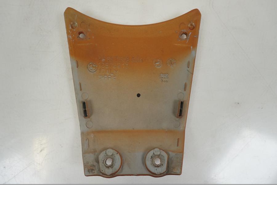 Snett uppifrån på Toppkåpa från en BMW F 650 CS -2002 motorcykel.