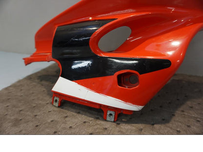 Baksidan på Toppkåpa från en Honda NSR 125 -1998 motorcykel.