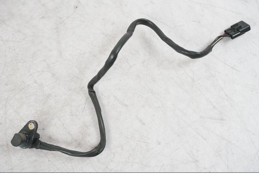 Framsidan på Hastighetsgivare från en Suzuki GSF 1250 -2010 motorcykel.