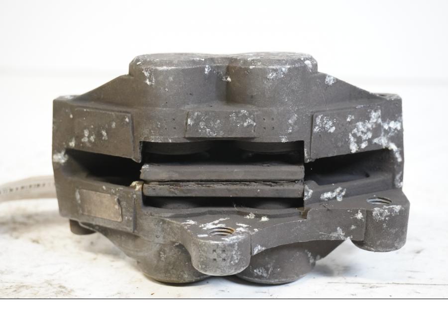 Höger sida på Bromsok från en Kawasaki ZXR 400 -1993 motorcykel.