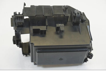 Snett uppifrån på Batterihållare från en BMW R 1200 GS -2018 motorcykel.